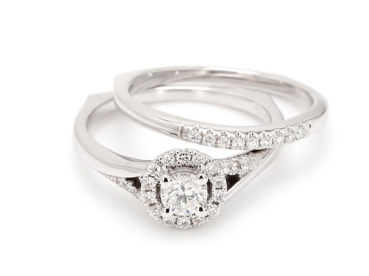 Stunning Canadian Diamond Bridal Set